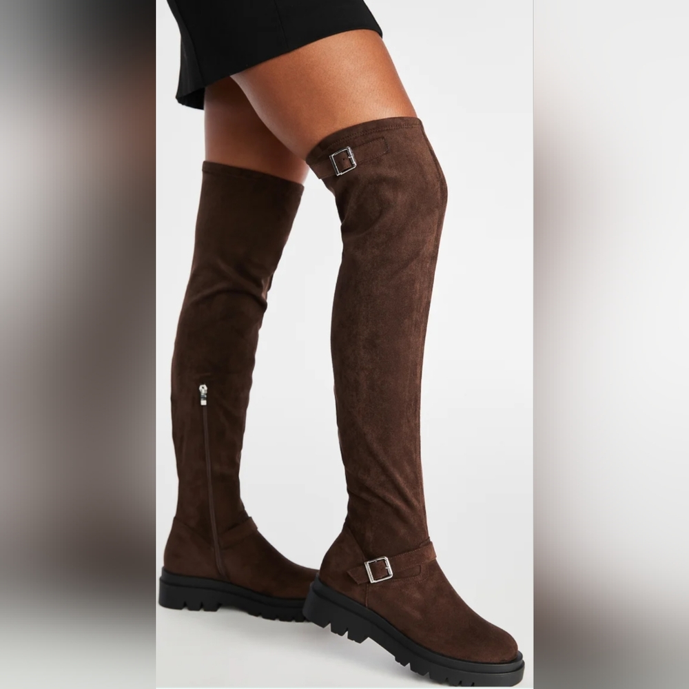 Shoe Dazzle Embry Over The Knee Flat Boot, Women's size 8